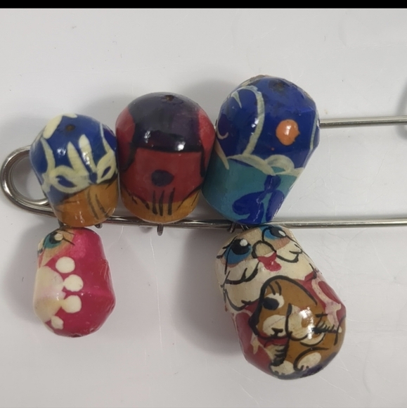 Matryoshka Doll Pin - Picture 2 of 5